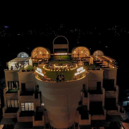 Hotel Royal Accord Surat Exterior photo